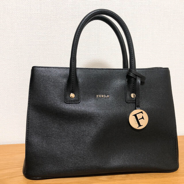 22センチ横FURLA バッグ＊美品