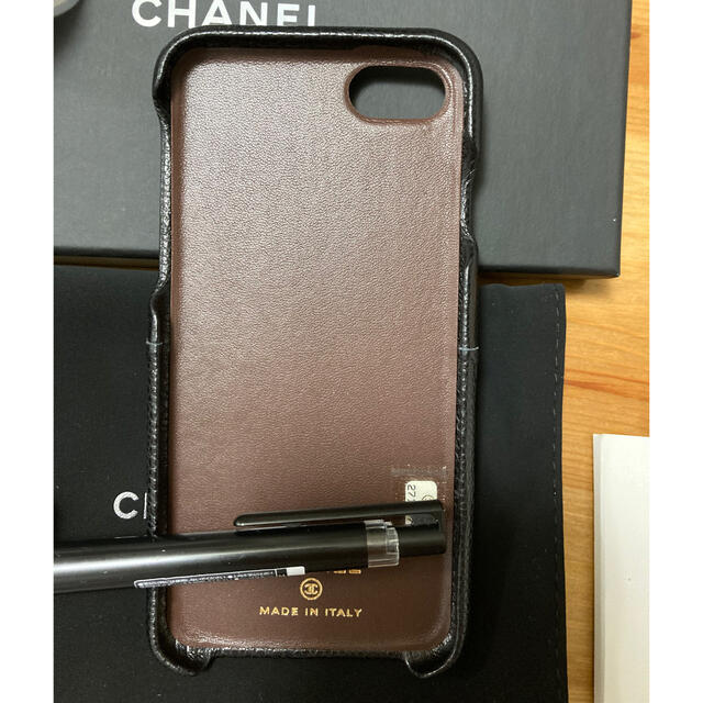 CHANEL(シャネル)のhono様専用！新品未使用入手困難CHANEL iPhone7/8SE2用ケース スマホ/家電/カメラのスマホアクセサリー(iPhoneケース)の商品写真