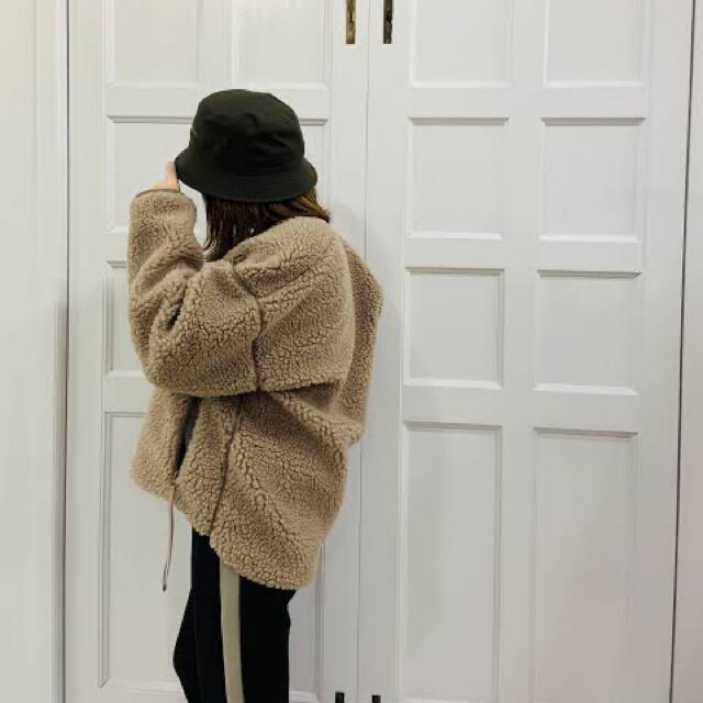 値下げ　HYKE ハイク:FAUX SHEARLING JACKET 1