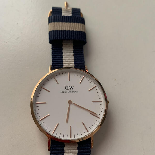 Daniel Wellington(ダニエルウェリントン)の【大幅値下げ】ダニエルウェリントン 腕時計  メンズの時計(腕時計(アナログ))の商品写真