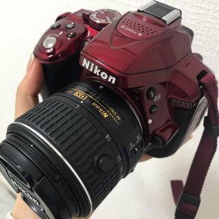ニコン(Nikon)のNikon D5300 一眼レフ カメラ レッド(デジタル一眼)