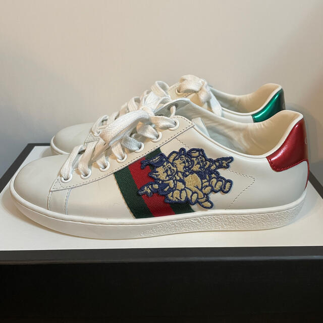 Gucci(グッチ)のGUCCI グッチ　ディズニー　 Disney スニーカー　Ace レディースの靴/シューズ(スニーカー)の商品写真