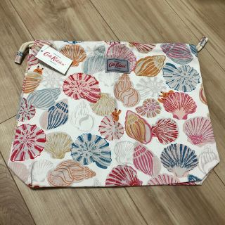 キャスキッドソン(Cath Kidston)のキャスキッドソン　シェル柄　ポーチ　新品(ポーチ)