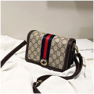 2本ベルト付き ノーブランド品 ショルダーバッグ/斜め掛けバッグ