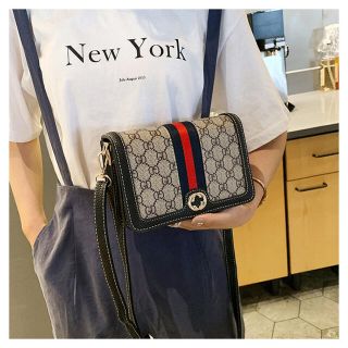 2本ベルト付き☆ノーブランド品 ショルダーバッグ/斜め掛けバッグ