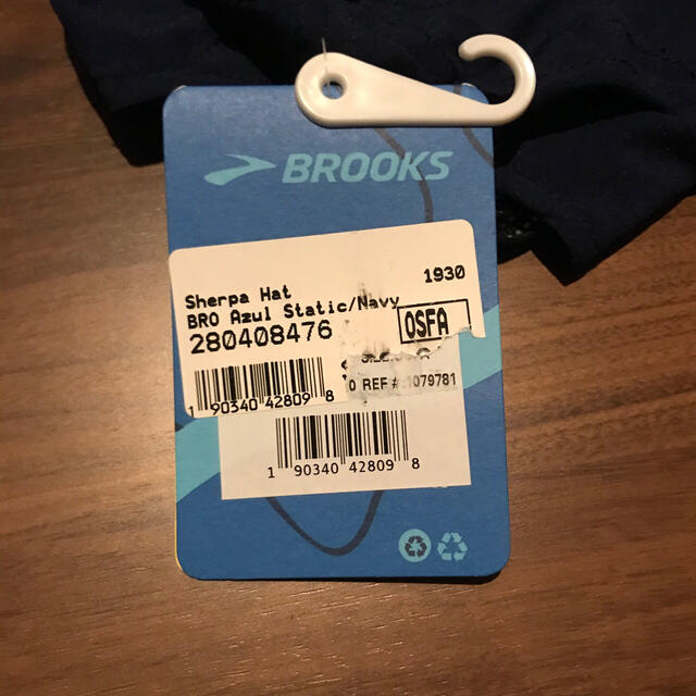 Brooks(ブルックス)のBrooks ランニングキャップ メンズの帽子(キャップ)の商品写真