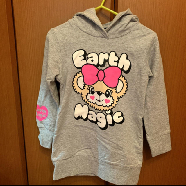 EARTHMAGIC(アースマジック)の専用です♡ キッズ/ベビー/マタニティのキッズ服女の子用(90cm~)(Tシャツ/カットソー)の商品写真