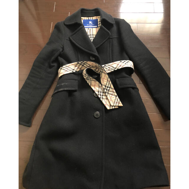 BURBERRY BLUE LABEL(バーバリーブルーレーベル)のバーバリーブルーレーベル⭐︎黒のコート レディースのジャケット/アウター(ロングコート)の商品写真