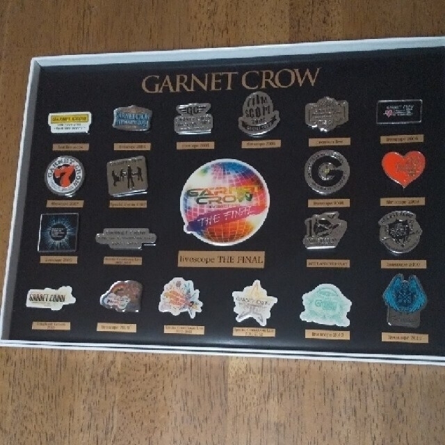 【GARNET CROW】Final　ピンバッジ&名前入り写真