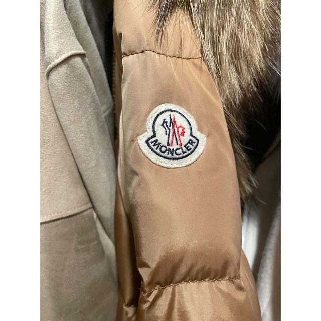 MONCLER - 最終値下げ✨確実正規品美品モンクレールファーベルト付き