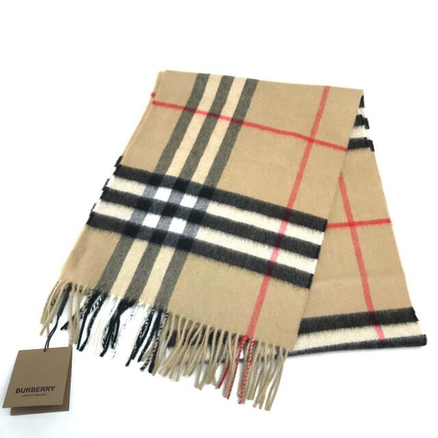 BURBERRY(バーバリー)の未使用 バーバリー ジャイアントチェック マフラー 8018173 レディースのファッション小物(マフラー/ショール)の商品写真