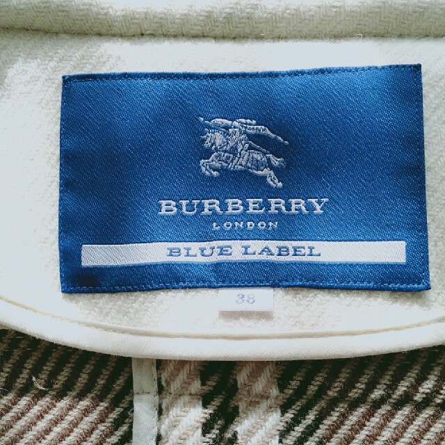 BURBERRY BLUE LABEL(バーバリーブルーレーベル)のBURBERRY　ダッフルコート レディースのジャケット/アウター(ダッフルコート)の商品写真