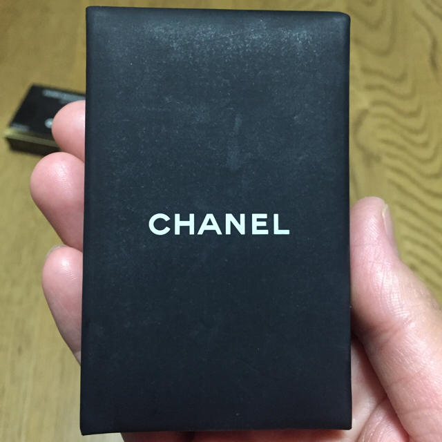 CHANEL(シャネル)のシャネル 鏡付きあぶらとり紙♬ コスメ/美容のコスメ/美容 その他(その他)の商品写真