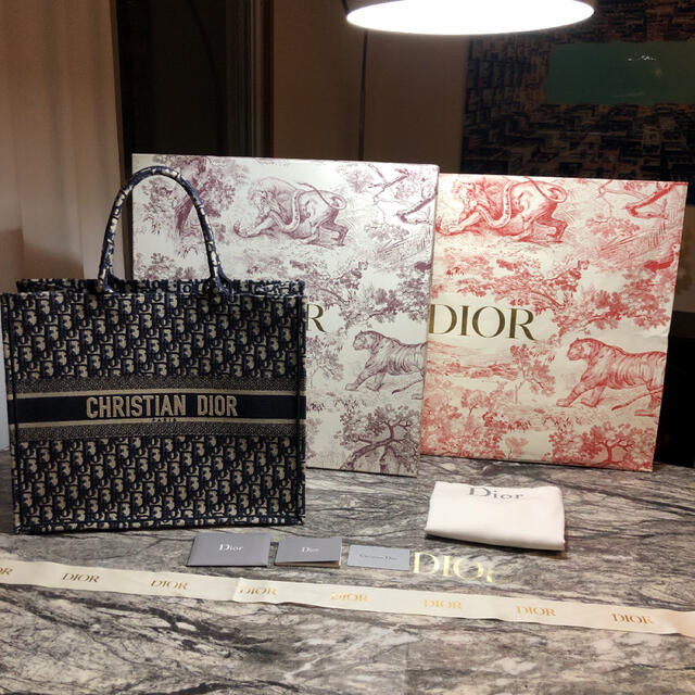 トートバッグDIOR BOOK TOTE 専用出品