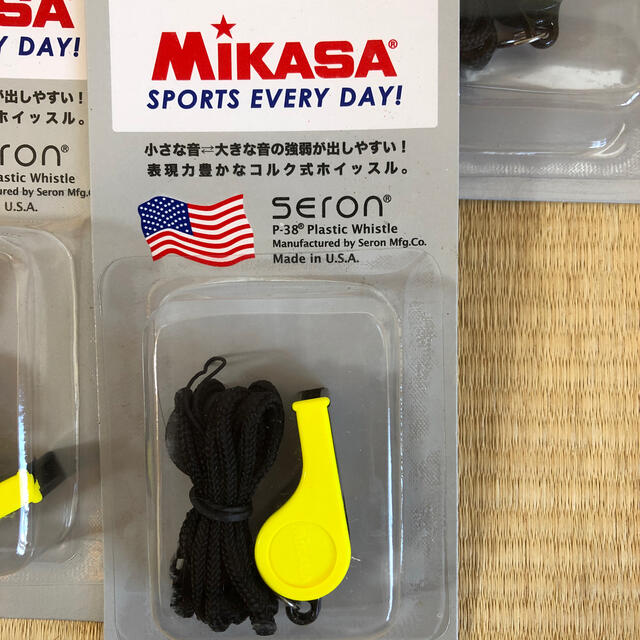 MIKASA(ミカサ)のMIKASA ミカサ　コルク式ホイッスル　新品 スポーツ/アウトドアのサッカー/フットサル(その他)の商品写真