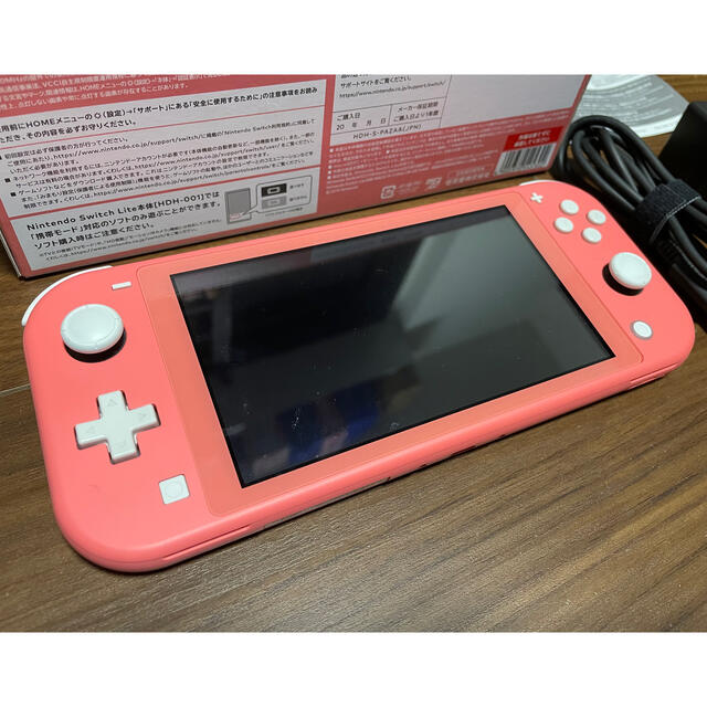 Nintendo Switch(ニンテンドースイッチ)の「グリーン様専用Switchlite1｣ エンタメ/ホビーのゲームソフト/ゲーム機本体(家庭用ゲーム機本体)の商品写真