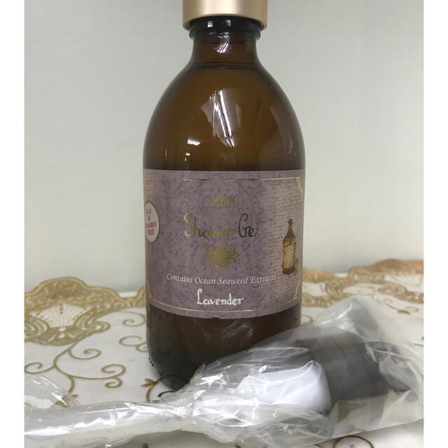 SABON(サボン)のサボン　シャワージェル　ラベンダー　300ml  コスメ/美容のボディケア(ボディソープ/石鹸)の商品写真