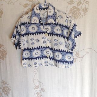 ベネトン(BENETTON)のベネトン 花柄シャツ(シャツ/ブラウス(半袖/袖なし))