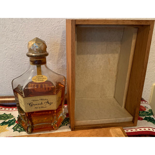 ☆未開封NIKKA WHISKY Grand Ageニッカグランドエイジ☆古酒 ☆未開封NIKKA WHISKY Grand Ageニッカグランドエイジ☆古酒