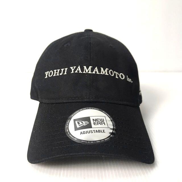 Yohji Yamamoto(ヨウジヤマモト)の【H】20SS ヨウジヤマモト ニューエラ コーポレートロゴ刺繍 ダッドキャップ メンズの帽子(キャップ)の商品写真