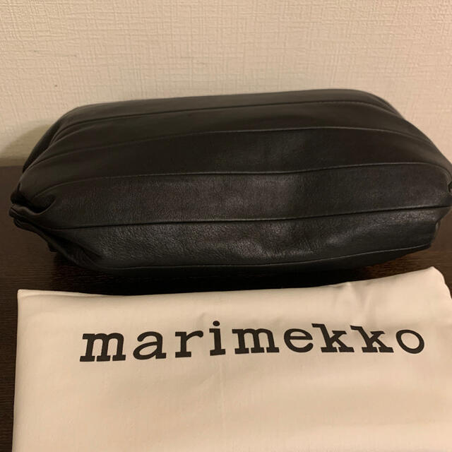 marimekko - ⭐️ 新品未使用 マリメッコ KARLA ショルダーレザー