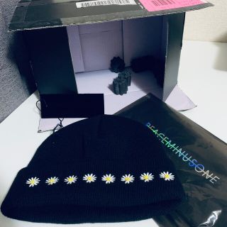 ピースマイナスワン(PEACEMINUSONE)のPEACEMINUSONE KNIT CAP (DAISY)(ニット帽/ビーニー)