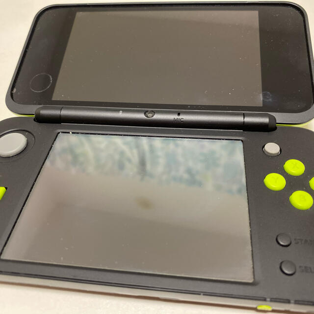 Nintendo ゲーム機本体 NEW ニンテンドー 2DS LL ブラック/ラ