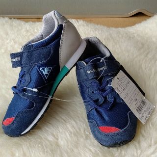 ルコックスポルティフ(le coq sportif)のluna15様専用☆le coqライフスタイル　スニーカー　18.5cm　新品　(スニーカー)