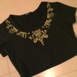 フィグアンドヴァイパー(FIG&VIPER)のFIG&VIPER ♡ 刺繍トップス(Tシャツ(半袖/袖なし))