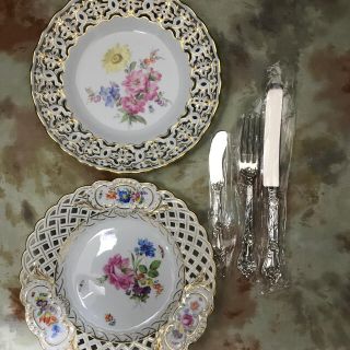 マイセン(MEISSEN)の☆御専用　古マイセン プレート２枚、純銀ナイフ、フォーク、バターナイフ各１本(食器)