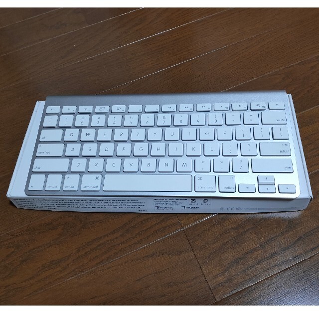 Mac (Apple)(マック)のApple ワイヤレス　キーボード　トラックパッド スマホ/家電/カメラのPC/タブレット(PC周辺機器)の商品写真