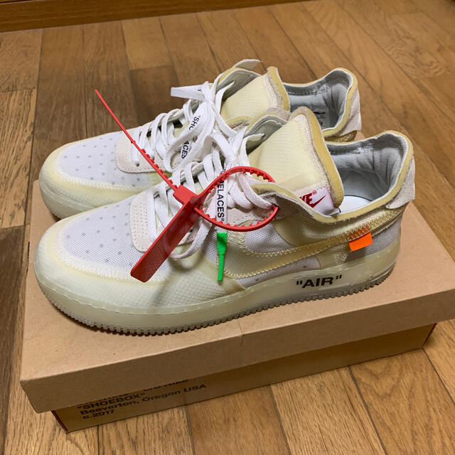 NIKE(ナイキ)のNIKE off-white メンズの靴/シューズ(スニーカー)の商品写真