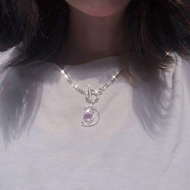 FUNKY FRUIT(ファンキーフルーツ)の【着用多数】moon heart necklace /月　ハート　ネックレス　紫 レディースのアクセサリー(ネックレス)の商品写真