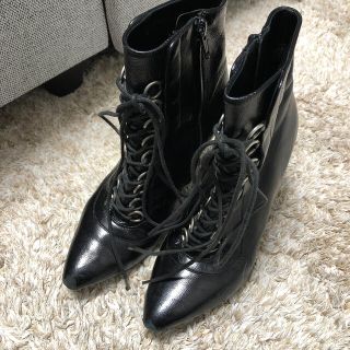 サンローラン(Saint Laurent)のSAINTLAURENT ショートブーツ(ブーツ)