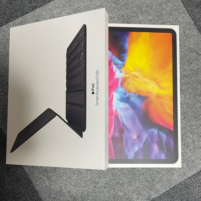 輝い iPad 美品 Apple - iPad Pro 第2世代 キーボードセット 11インチ