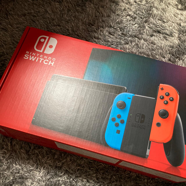 新型Nintendo Switch 本体　スイッチ