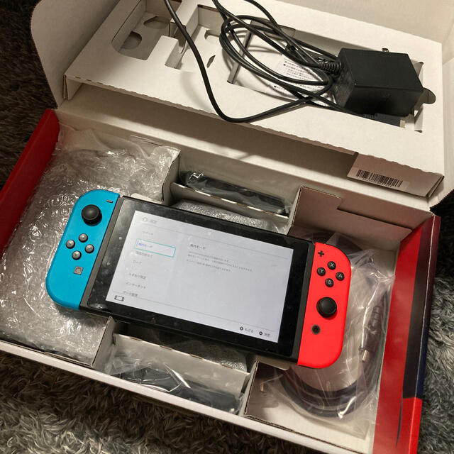 中古 新型Nintendo Switch 本体 スイッチ 中古 新型Nintendo Switch 本体 スイッチ