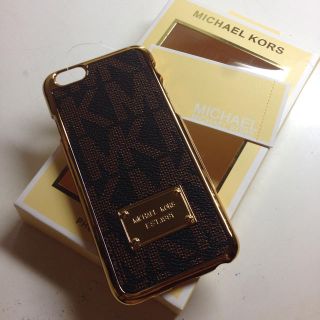 イタリア】 Michael Kors - 新品 正規品 Michael Kors iPhone7ケース