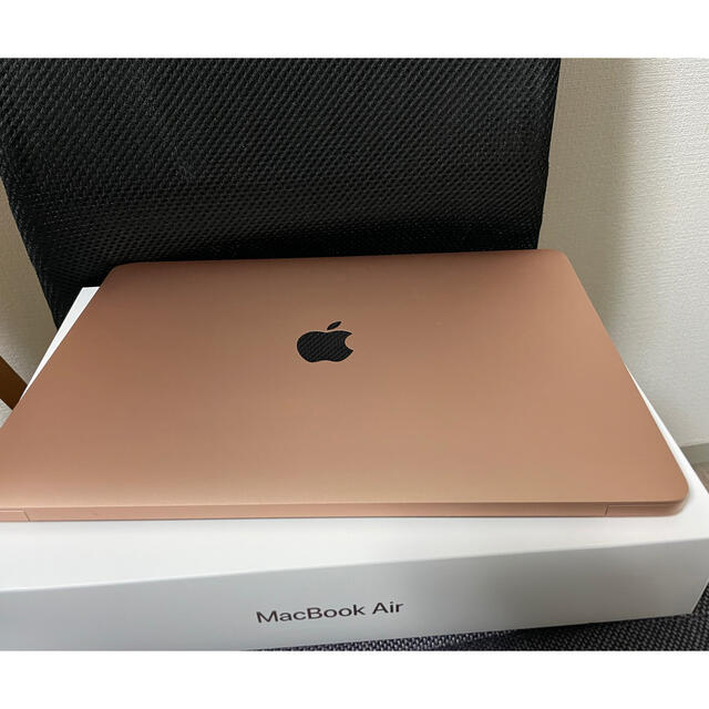 スマホ/家電/カメラMacbook Air 13インチ 256GB ゴールド 2018モデル