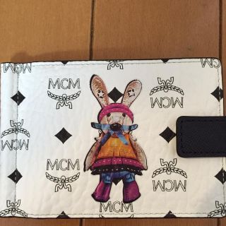 エムシーエム(MCM)のMCM 新品のお財布 うさぎちゃん❤️(財布)