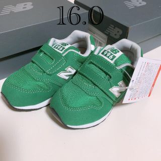 ニューバランス(New Balance)の16.0 新品 ニューバランス スニーカー 996 グリーン　キッズ ベビー(スニーカー)