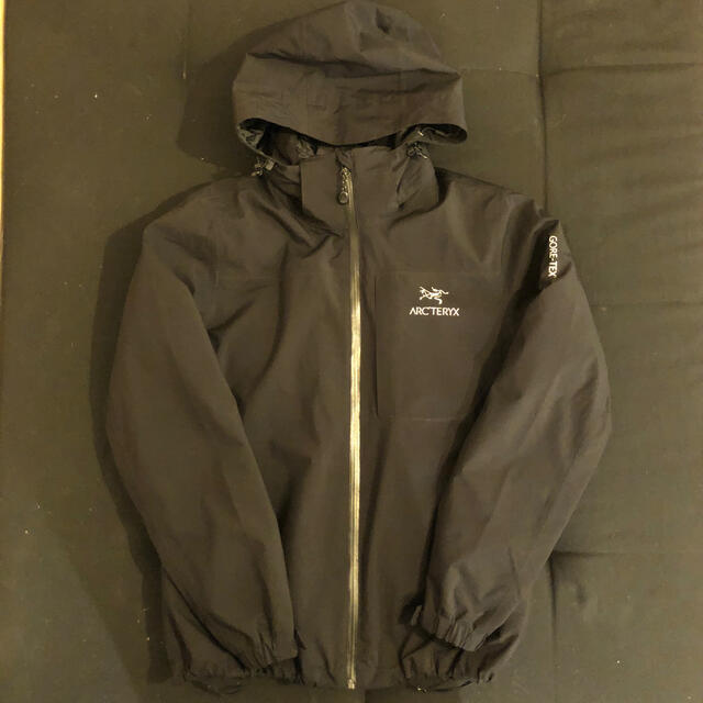 ARC'TERYX(アークテリクス)のArc’teryx jacket black L size メンズのジャケット/アウター(ダウンジャケット)の商品写真