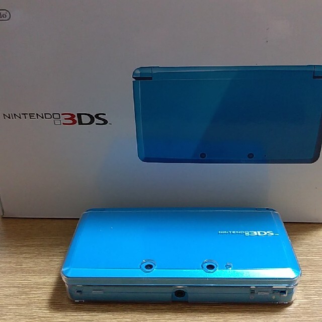 任天堂3DS　ライトブルー　本体