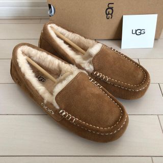 アグ(UGG)の【vivi0303様専用】24.0 UGG アンスレー　モカシン　チェスナット(スリッポン/モカシン)