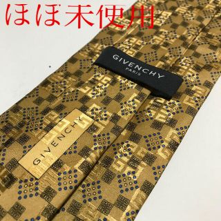 ジバンシィ(GIVENCHY)の【値下げ】ジバンシーシルクネクタイ　ゴールド(ネクタイ)