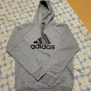 アディダス(adidas)のadidas パーカー(パーカー)