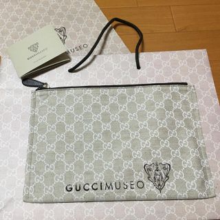 グッチ(Gucci)のgucci クラッチ ポーチ博物館限定 (クラッチバッグ)