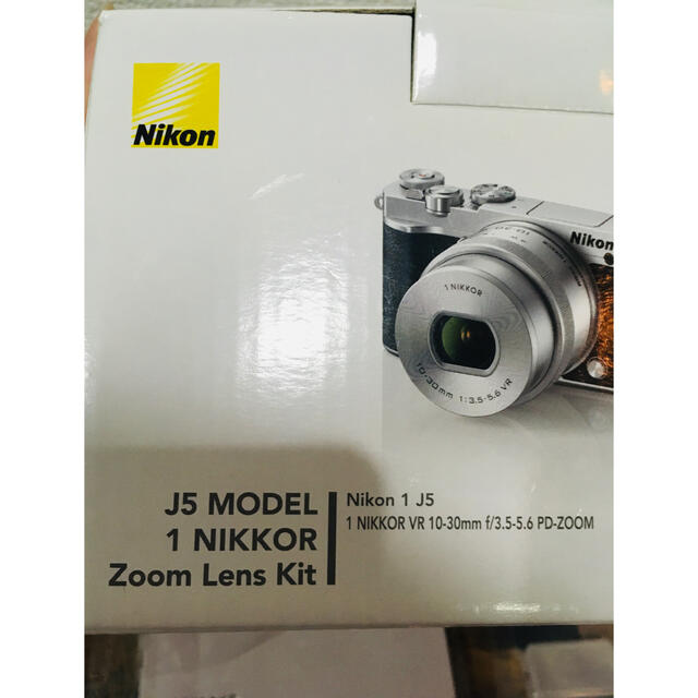 Nikon ミラーレス一眼　Nikon1J5 2