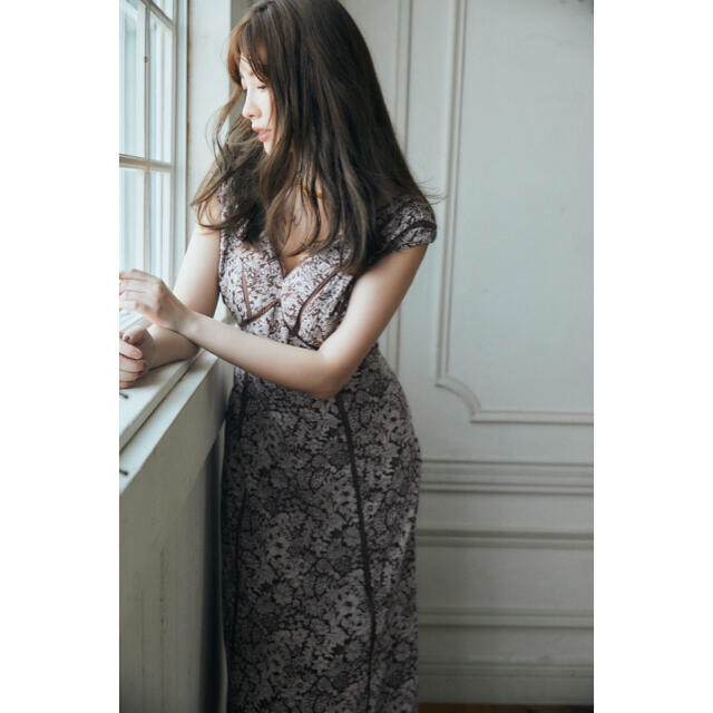 Lace Trimmed Floral Dress herlipto フローラル