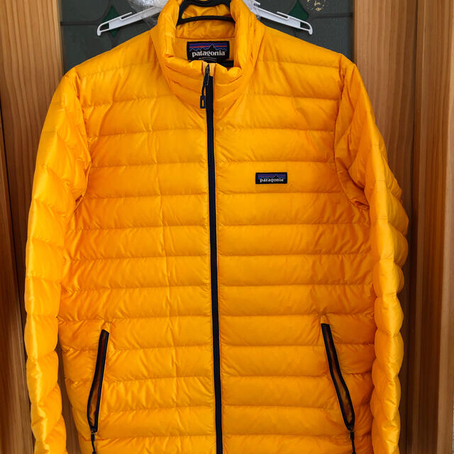 値下げ！Patagonia ダウン　イエロー　メンズ　Mサイズ　美品